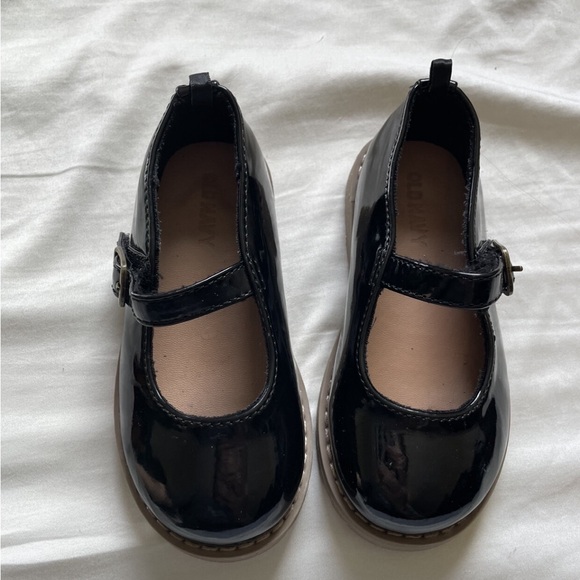 Old navy dress shoes - Picture 1 of 3